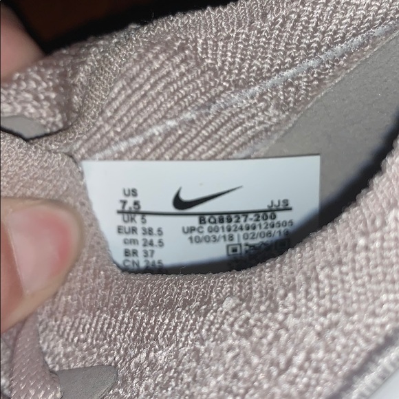 Nike Epic React Flyknit 2 - Picture 6 of 6